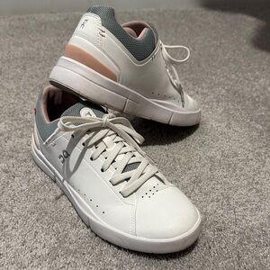 On Casual White and Gray Sneakers with Pink Accents